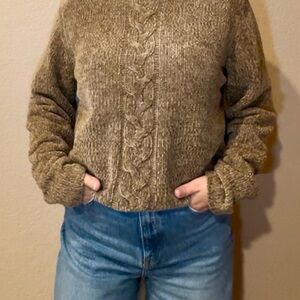 Cozy Cable Knit Sweater - Brown